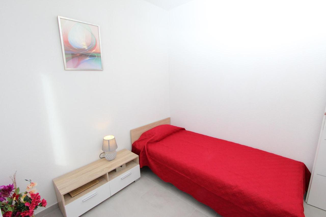 Apartment Stellina Rovigno Esterno foto